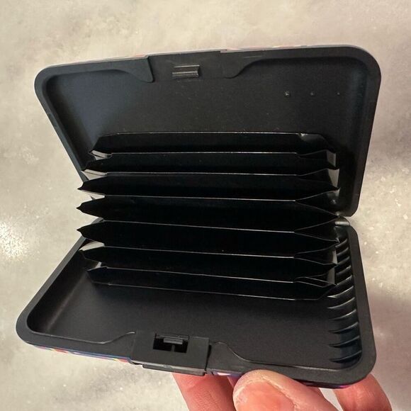 NWOT Rainbow RFID Card Holder ID Wallet - Picture 2 of 4